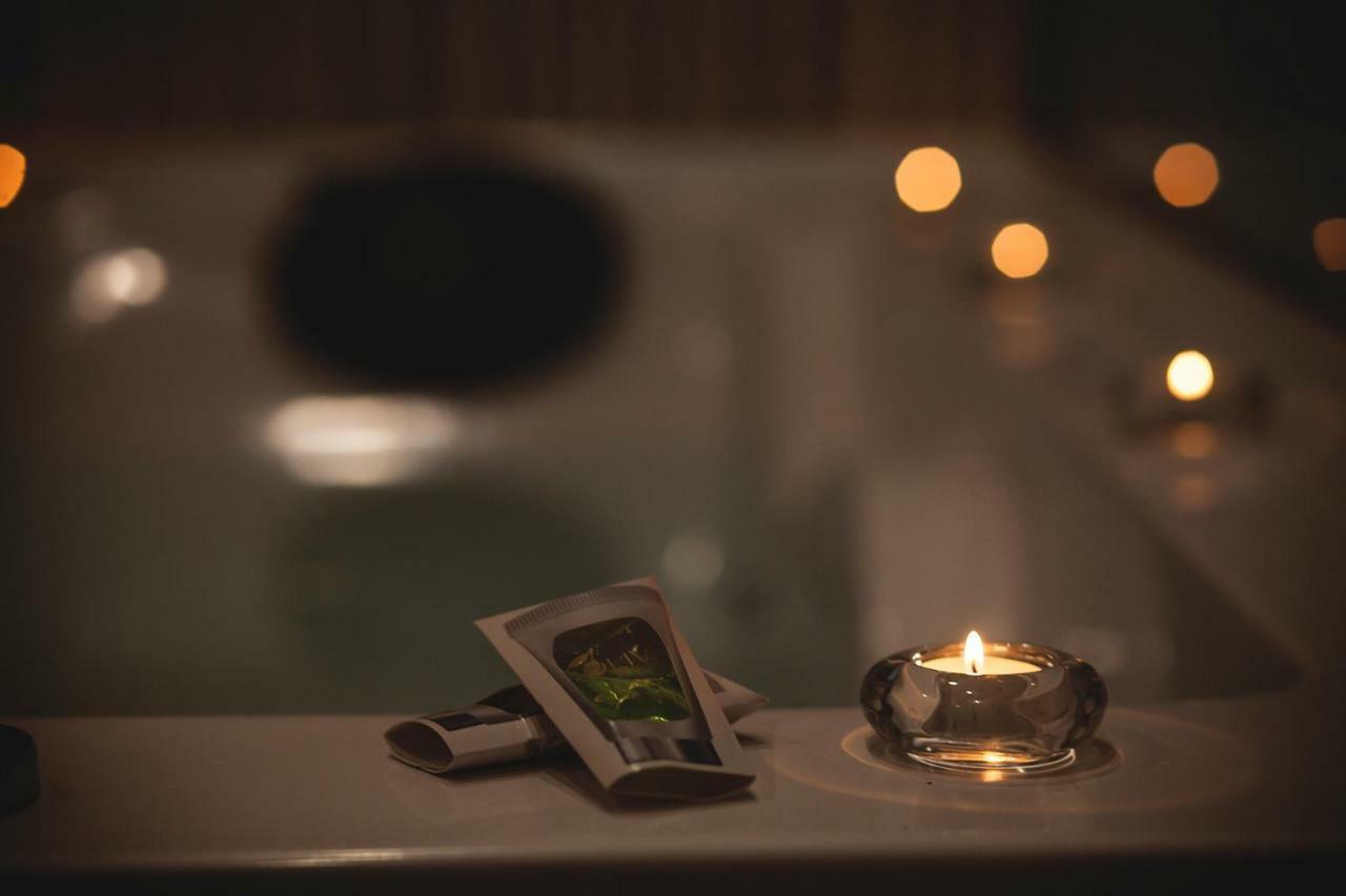 Junior Suites con Jacuzzi Babilafuente Exterior foto